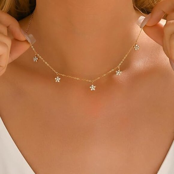 Neiman Marcus 18K Gold Plated Star Universal Necklace - Picture 3 of 4